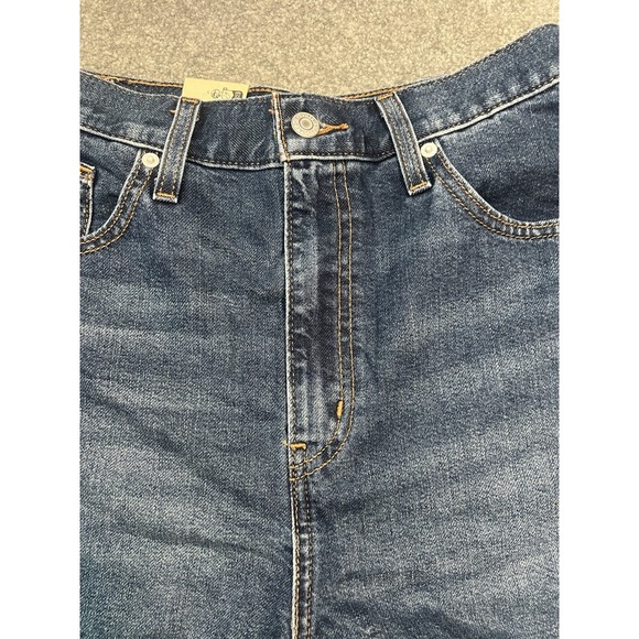 Women's Levi's High Waisted Mom Shorts Blue Size 28 New - Picture 3 of 7